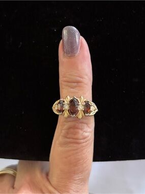 Vintage Avon “Royal Occasion” Ring Smoky Topaz Glass Stones